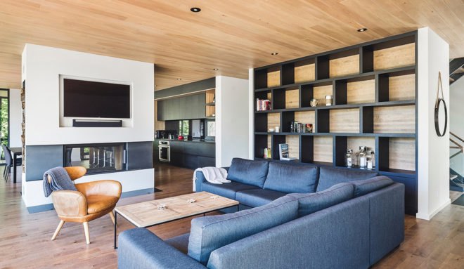 Estrade Residence, MU Architecture, green roof, Quebec, Canada, cedar, wooden cladding, locally sourced materials, green architecture, terrace