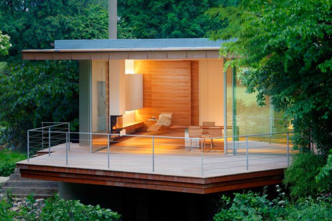 Falkenberg Innenarchitektur, Haus Rheder II, tiny homes, tiny cabins, wood cabins, minimalist design, timber materials, timber deck, german minimalism, reflecting pool, nature-inspired design, smart homes, home renovation, green renovation