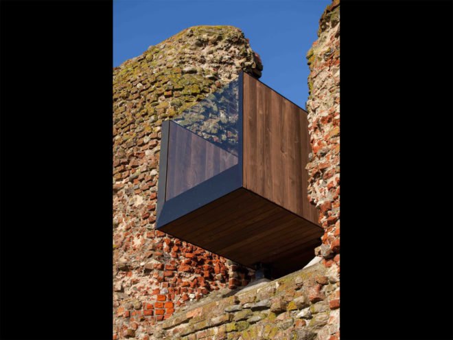 2017 European Mies van der Rohe Award, Kalø Slotsruin, Kalø Slotsruin visitor access, Kalø Slotsruin staircase, prefabricated staircase, restoring access to historical ruins, brick medieval ruins in Denmark, Kalø Slotsruin intervention by MAP Architects,