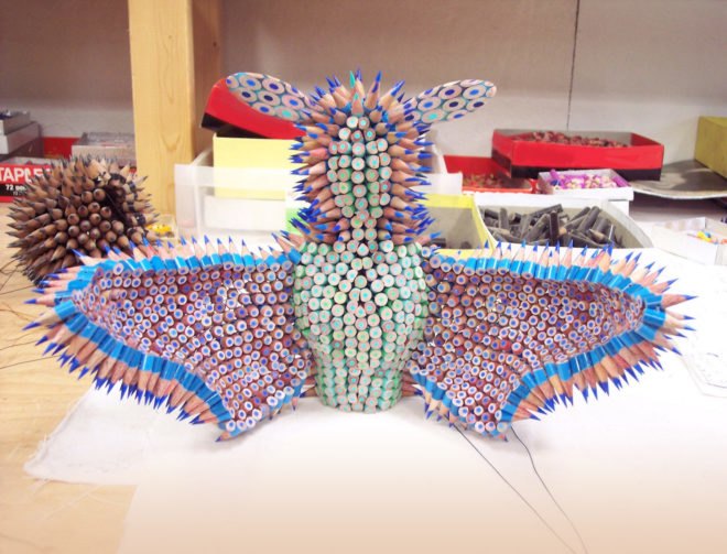 Pencil sculptures, colored pencil sculpture, Color Pencil Sculptures by Jennifer Maestre, Art Jennifer Maestre, turning pencils into beads
