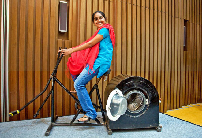 Remya Jose, India, washing machine, pedal-powered washing machine, laundry, chore, chores, energy, power, electricity, teenager, teenagers, teenage invention, teenage inventions, inventions