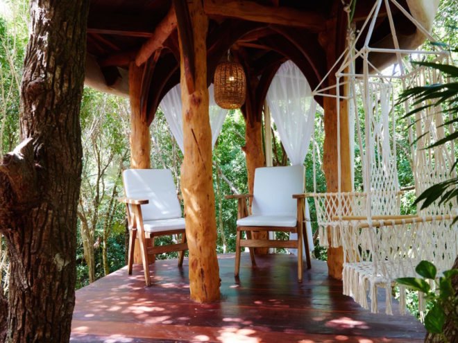 Treehouse at Papaya Playa Project, Papaya Playa Project ecofriendly architecture, ecofriendly resorts in Yucatan, treehouse built of recycled materials, Yucatan treehouse resort, Design Hotels treehouse