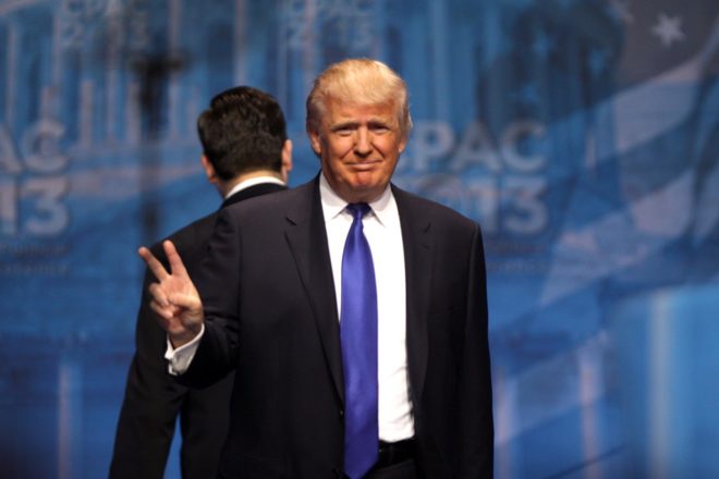 trump border wall, trump borrows money to build mexican border wall, immigration, politics, republican