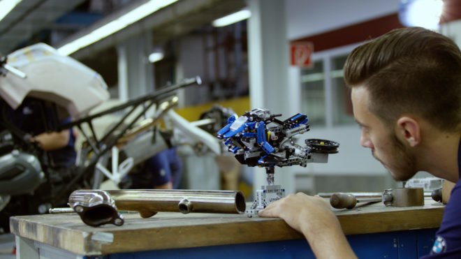 BMW, LEGO, BMW Motorrad, LEGO Technic, LEGO Technic BMW R 1200 GS Adventure, BMW R 1200 GS Adventure, Hover Ride, Hover Ride Design Concept, design, motorcycle, motorcycles, hovercraft, hovercraft design, concept, concept design