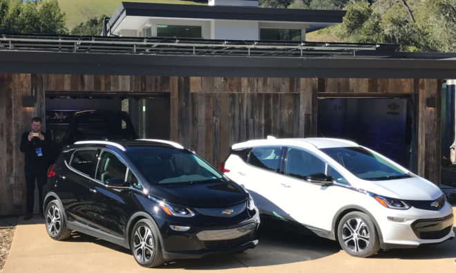 Chevrolet Bolt, Chevy Bolt, 2017 Chevrolet Bolt, 2017 Chevy Bolt, chevrolet, electric vehicle, electric car, electric cars, Chevrolet electric vehicle, Chevy electric vehicle, green cars, sustainable transportation, green transportation, green automotive, electric car, 2017 Chevy Bolt Test Drive,