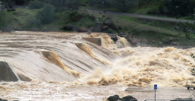 California, California rain, California rainstorm, California rainstorms, California storm, California storms, California winter storm, California winter storms, California storms 2017, California flood, California floods, California flooding, Oroville, Oroville Dam, emergency spillway, auxiliary spillway, spillway, evacuation, evacuations, storm, storms, rainstorm, rainstorms, flood, floods, flooding