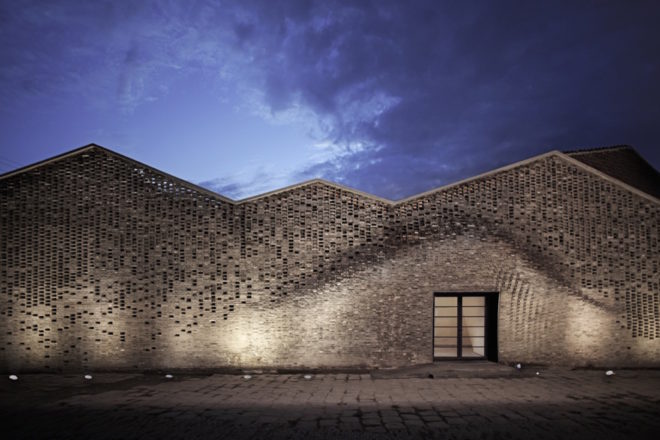 Chi She by Archi-Union Architects, Chi She art gallery, Chi She in Shanghai, Archi-Union Architects in Shanghai, Shanghai art gallery architecture, robot masonry fabrication, buildings constructed by robots, Fab-Union robot construction