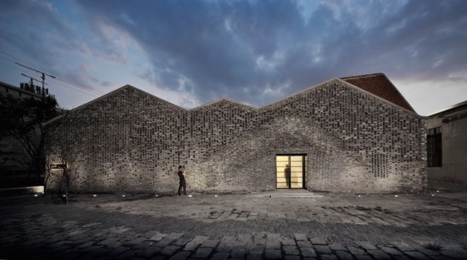 Chi She by Archi-Union Architects, Chi She art gallery, Chi She in Shanghai, Archi-Union Architects in Shanghai, Shanghai art gallery architecture, robot masonry fabrication, buildings constructed by robots, Fab-Union robot construction