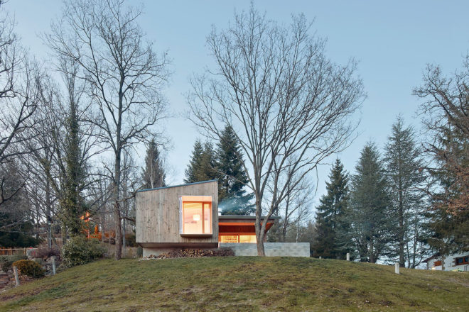 Font Rubi Cottage by Marc Mogas, Pyrenees architecture, Pyrenees prefab, prefabricated summer house, prefab pine home, minimal site impact prefab architecture, low-cost prefab home, Marc Mogas prefab architecture