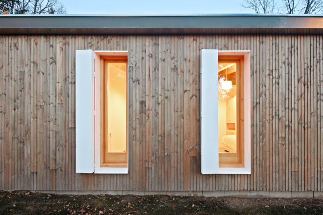 Font Rubi Cottage by Marc Mogas, Pyrenees architecture, Pyrenees prefab, prefabricated summer house, prefab pine home, minimal site impact prefab architecture, low-cost prefab home, Marc Mogas prefab architecture