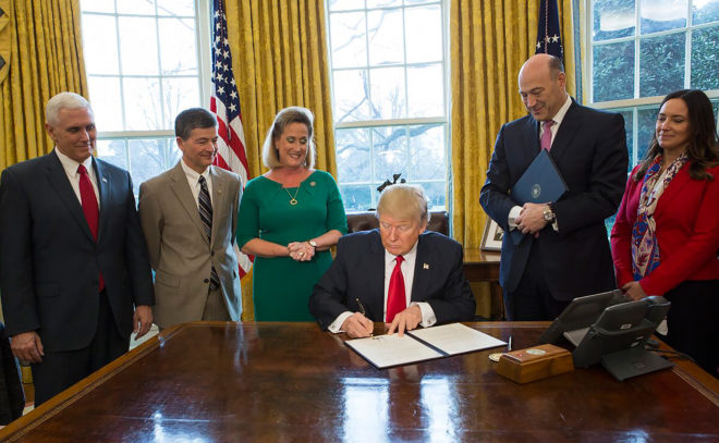 President Donald Trump, Donald Trump, Trump, executive order, executive orders, order, orders, climate, water, water pollution, environment, greenhouse gas emissions, coal, fossil fuel, fossil fuels, waterways, development, government, politics, policy, President Barack Obama, Barack Obama, Obama