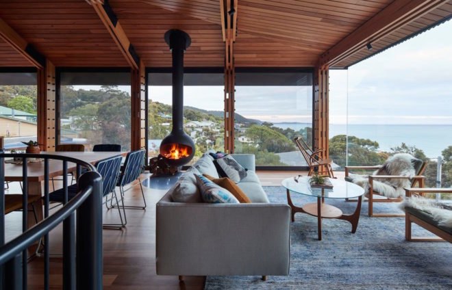 Dorman House by Austin Maynard Architects, beach shack renovation, Australian beach shack extension, Australian beach shack vernacular, Dorman House in Lorne, Lorne Australia architecture, eco-friendly beach shack