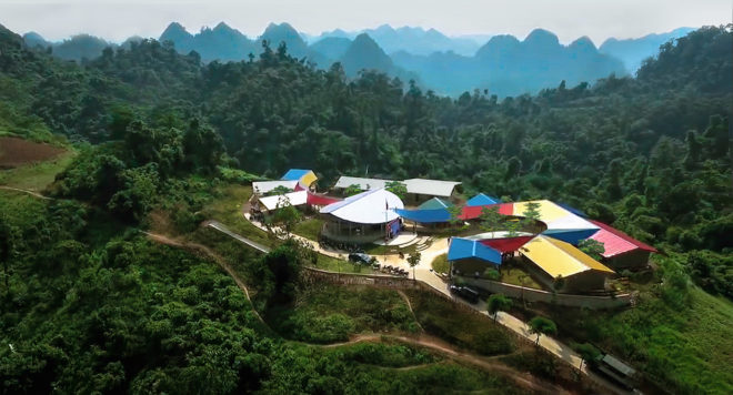 1+1>2 architects, Jungle Flower by 1+1>2, Lung Luong elementary school, Jungle Flower school, Jungle Flower school in Lung Luong, school design by 1+1>2, north Vietnam projects by 1+1>2, rammed earth school, bamboo school, Thai Nguyen Province school