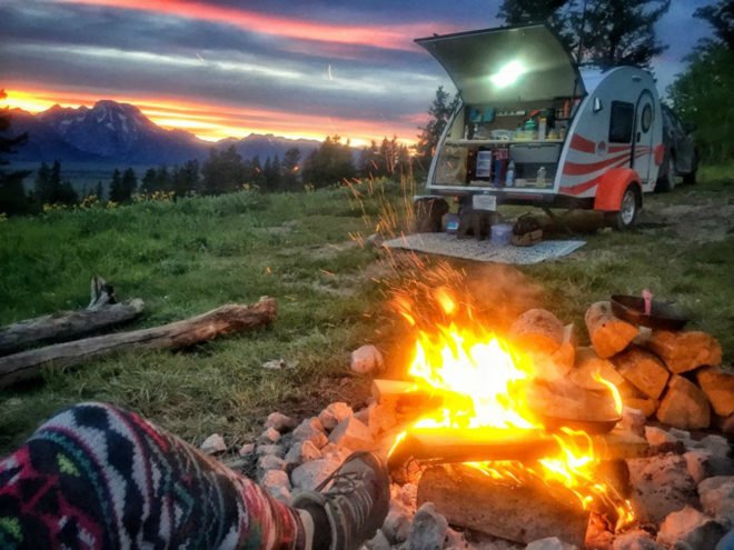 mandy lea, teardrop trailer, phoenix photographer, camper renovation, trailer renovation, tiny living, tiny home, rv renovation, trailer living, girls camp, photographer nomad, nomad life, camper living, tiny home living, nomad living, off grid campers, off grid living