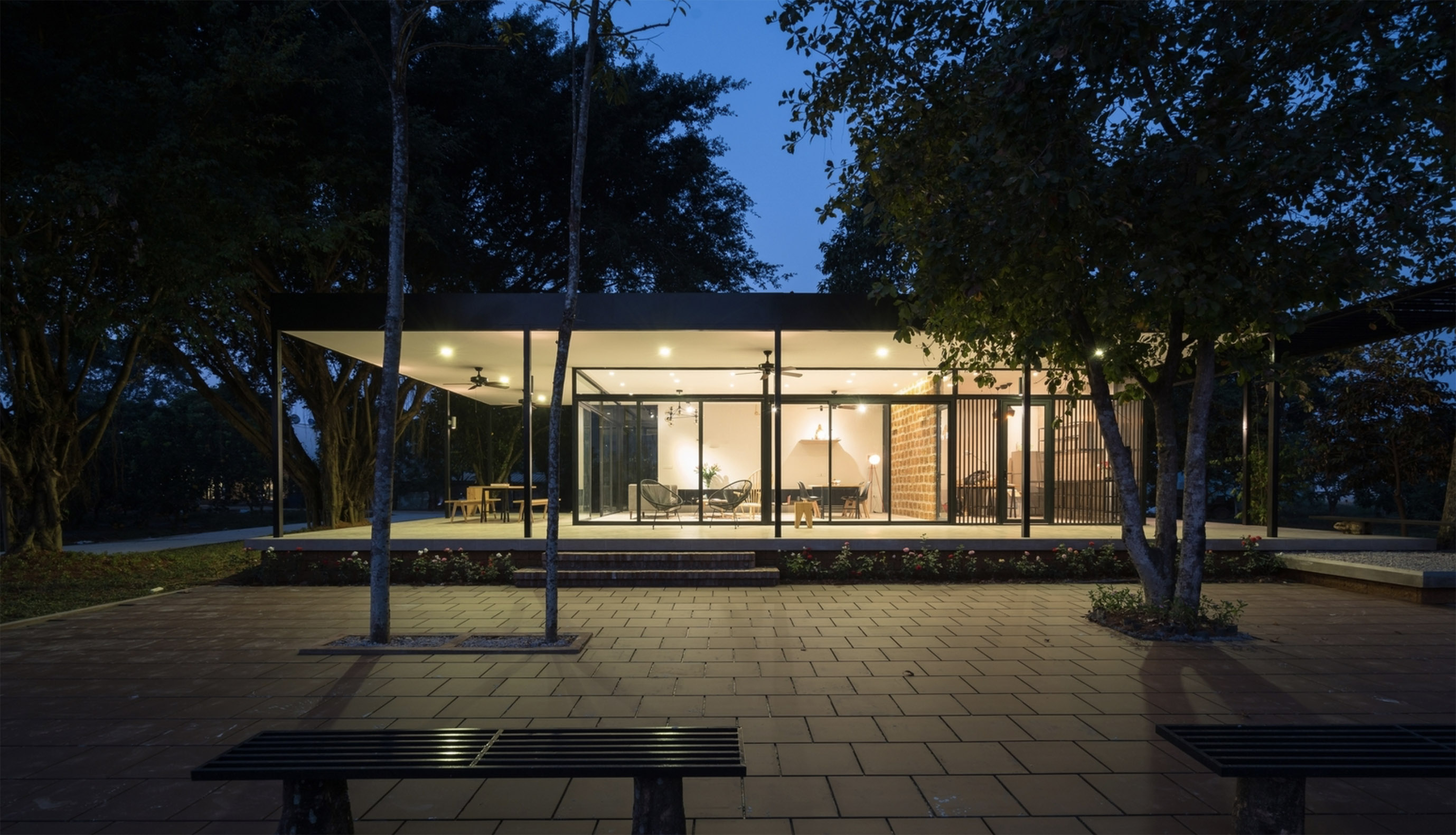 Nguyen Huy Hai, Do Van Thoan, Nguyen Ngoc Quynh, Nguyen Dac Nguyen, Nguyen Dang Quang, Ba Vi mountain, green space, solar gain, Mian Farm Cottage, Idee Architects,