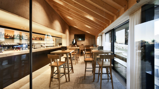 Oberholz, Oberholz Mountain Hut, Oberholz Mountain Hut by Peter Pichler and Pavol Mikolajcak, Peter Pichler, Peter Pichler Architecture, Pavol Mikolajcak, Obereggen, Obereggen ski resort, Italy, Dolomites, mountain, mountains, mountain hut, mountain huts, hut, huts, restaurant, restaurants, bar, bars, cantilevered, tree, fallen tree, nature, wood, spruce, larch, oak, architecture, design