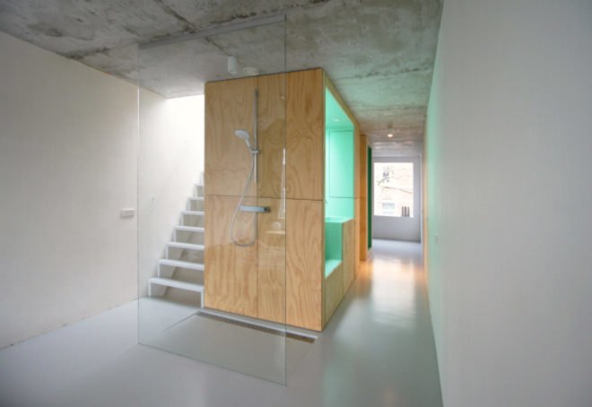 SkinnyScar house, Gwendolyn Huisman, Marijn Boterman, narrow home design, tiny home, skinny home, brick homes, tiny home design, skinny homes, Skinny house, skinny home design, narrow homes, solar power, rooftop garden,