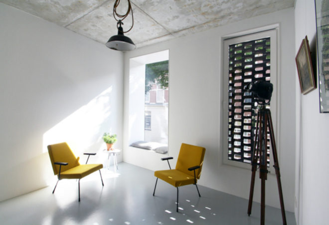 SkinnyScar house, Gwendolyn Huisman, Marijn Boterman, narrow home design, tiny home, skinny home, brick homes, tiny home design, skinny homes, Skinny house, skinny home design, narrow homes, solar power, rooftop garden,