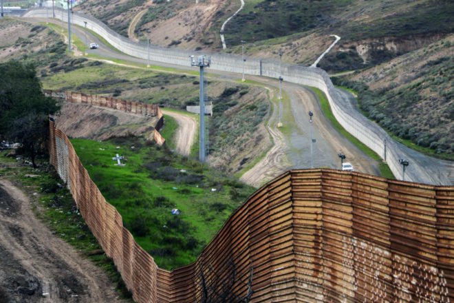 Chim↑Pom, USA Visitor Center, public art, protest art, mexican immigrants, usa immigration policy, trumps ban on immigrants, tijuana border, usa wall with mexico, mexico wall, artist collectives, japanese artist collective