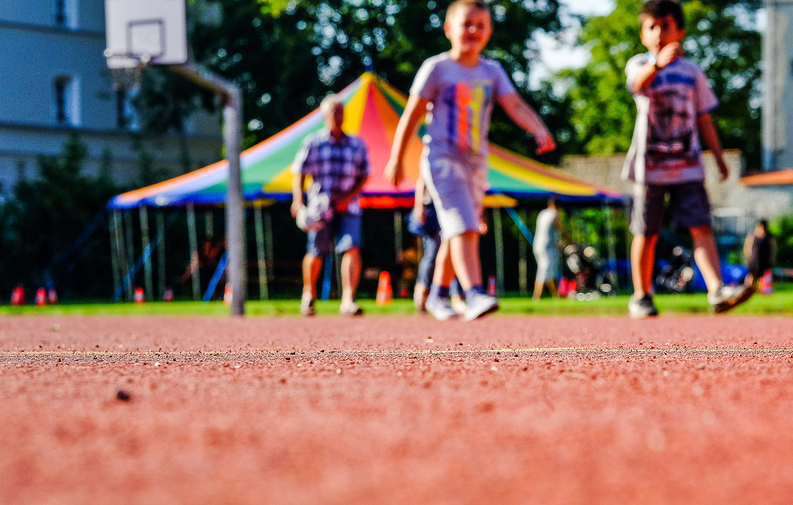 United States, America, The Center for Public Integrity, Reveal, Reveal from The Center for Investigative Reporting, public school, public schools, school, schools, air quality, air, pollution, air pollution, highway, highways, road, roads, kid, kids, children, child, health