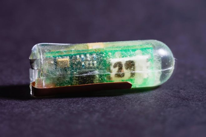 ingestible battery powered by stomach acid, ingestible battery, ingestible electronic devices, wearable tech, medicine, health