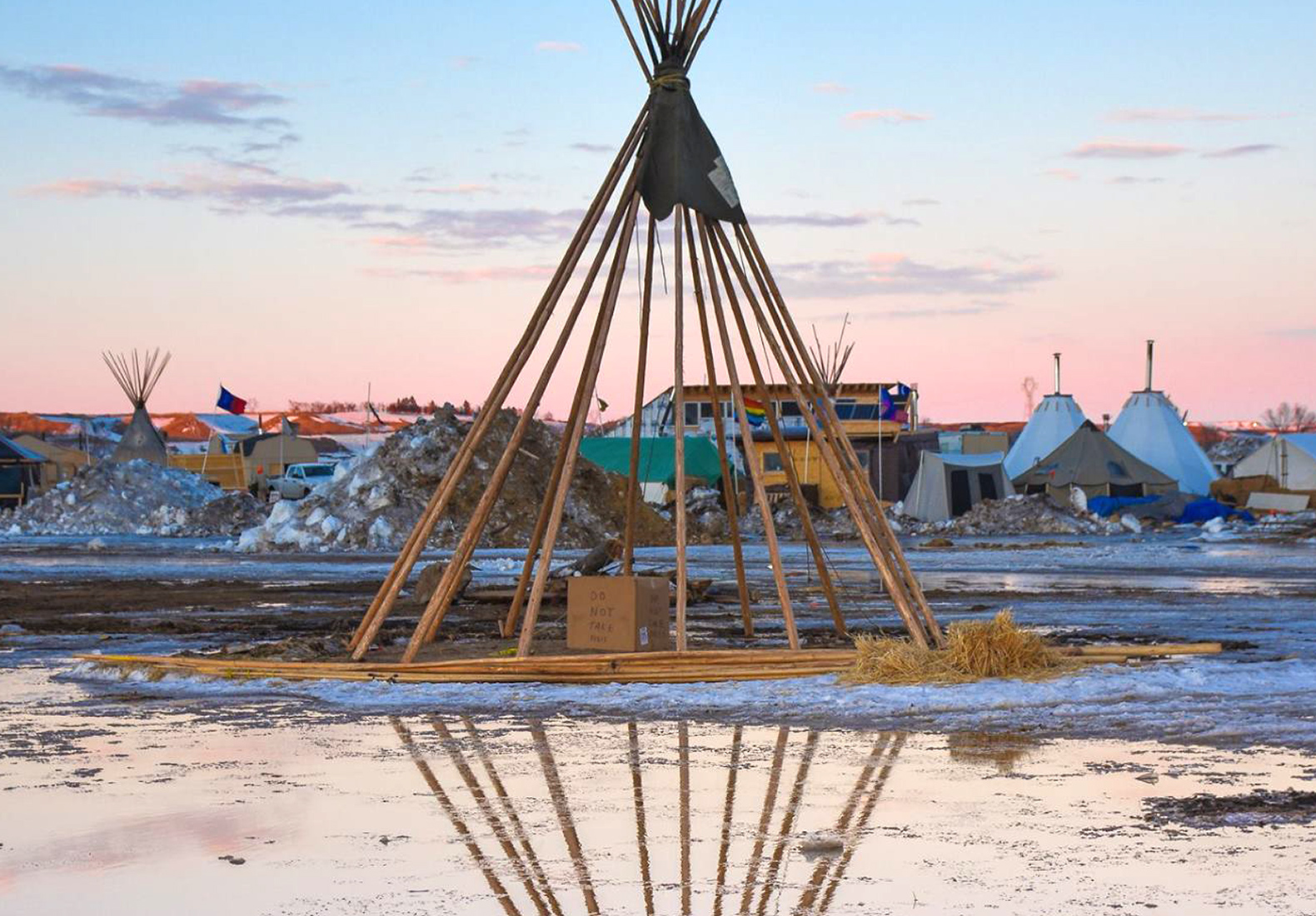 dakota access pipeline, standing rock, standing rock protests, standing rock sioux tribe, no dapl, north dakota, energy transfer partners, oceti sakowin camp, oil spills, fossil fuels, oil pipeline