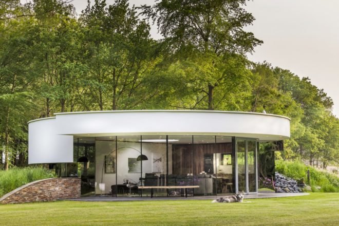 360 Villa by 123DV, circular home designs, dog-friendly custom home, circular homes in the netherlands, small circular homes, circular homes with panoramic views