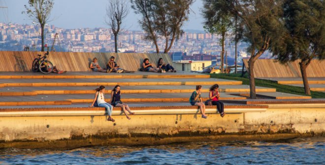 Bostanlı Footbridge and Bostanlı Sunset Lounge, wooden structure, footbridge, Turkey, Studio Evren Başbuğ: steb, steel frame, pedestrian bridge, green architecture, urban regeneration, themowood, IzmirSea