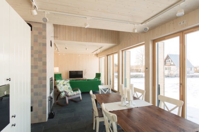 House in Pribylovo by Chvoya, pine contemporary home, modern home design in Russia, pine clad house, House in Pribylovo, Chvoya house architecture