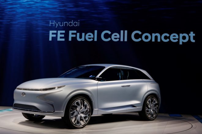 hyundai, hyundai fe fuel cell concept, 2017 geneva motor show, geneva motor show, hyundai tucson, hyundai tucson fuel cell, fuel cell vehicle, hydrogen vehicle, hydrogen, green car, green suv, green transportation