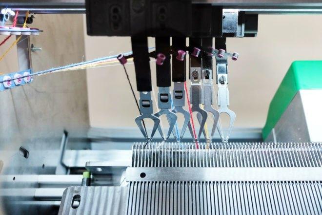 Kniterate, open source knitting, diy clothes, knitting machine, kniterate kickstarter, OpenKnit Printer, Gerard Rubio, Knitic software, knitting software, DIY clothes, Wearable Technology, printed clothing, diy knitting, sweater machines, modern knitting, fashion, diy fasion