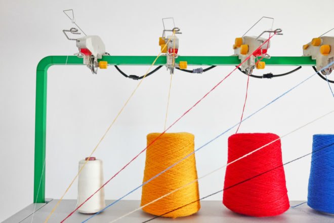 Kniterate, open source knitting, diy clothes, knitting machine, kniterate kickstarter, OpenKnit Printer, Gerard Rubio, Knitic software, knitting software, DIY clothes, Wearable Technology, printed clothing, diy knitting, sweater machines, modern knitting, fashion, diy fasion