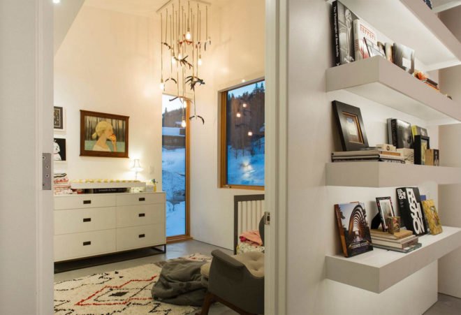 LED lighting, low impact, small footprint, Sho-Sugi-Ban cedar, Axis Architects, Benchmark Modern, cedar cladding, solar gain, Rossie Hill, Park City, solar passive house, smart home, green home, cedar cladding,