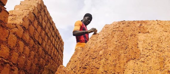 Nubian Vault Association, Nubian Vault, Association La Voûte Nubienne, Seri Youlou, Thomas Granier, West Africa, Africa, Burkina Faso, Senegal, Mali, Ghana, mud brick, mud bricks, vaulted roof, vaulted roofs, roof, roofs, housing, housing crisis, affordable housing, affordable, sustainable housing, sustainable