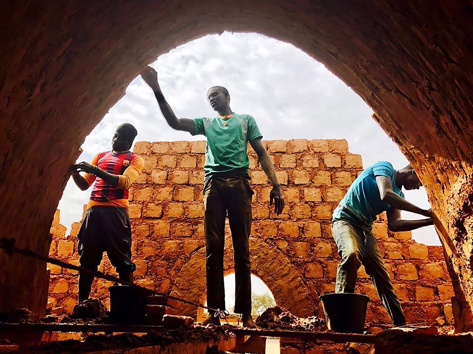Nubian Vault Association, Nubian Vault, Association La Voûte Nubienne, Seri Youlou, Thomas Granier, West Africa, Africa, Burkina Faso, Senegal, Mali, Ghana, mud brick, mud bricks, vaulted roof, vaulted roofs, roof, roofs, housing, housing crisis, affordable housing, affordable, sustainable housing, sustainable