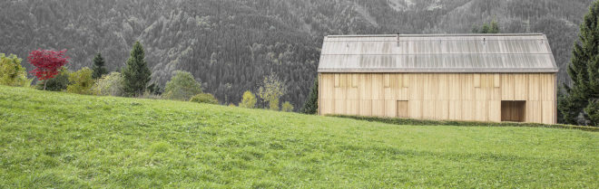 Haus am Stürcherwald, Bernardo Bader Architekten, wooden cabins, timber cabins, country cabins, low-impact construction, off grid getaways, wood building material, minimalist architecture, larch facade, a frame cabins, cabin design, wood structures,