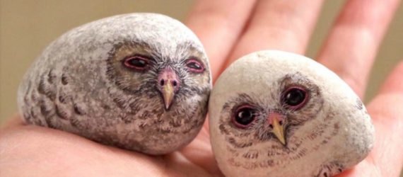 Akie Nakata, japanese stone artist, japanese stone art, painted rocks, painted rock animals, rock art, japanese art, Akie Nakata Stone Animal Art, rock artist, stone artist, animal designs, animal art, animal artists, animal stone art