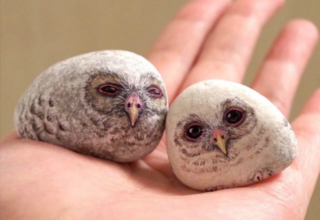 Akie Nakata, japanese stone artist, japanese stone art, painted rocks, painted rock animals, rock art, japanese art, Akie Nakata Stone Animal Art, rock artist, stone artist, animal designs, animal art, animal artists, animal stone art