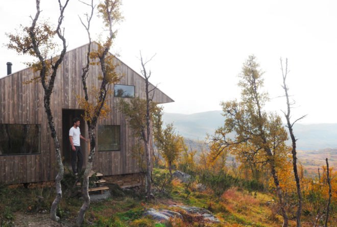 Jon Danielsen Aarhus, Ustaoset cabin, norwegian cabin, Hardangervidda cabin, cabin design, green cabin, green building, sustainable cabins, eco cabins, cabin living, mountain cabins in norway, pine cabin design, gapahuk shelters, mountain shelters, off grid shelters, wooden cabins, shelter design, minimalist cabins, pine cabins, repurposed materials, green desing, resilient design, sustainable design, wooden shelters