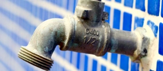 flint michigan, flint, water crisis, lead in drinking water, water pollution, lead poisoning, flint lawsuit
