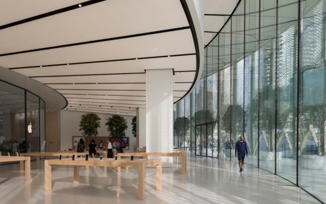 Apple Dubai Mall, Apple Dubai Mall by Foster + Partners, Apple in Dubai, Apple solar wings store, kinetic artwork Apple store, world’s largest kinetic art installation, Foster + Partners apple store design