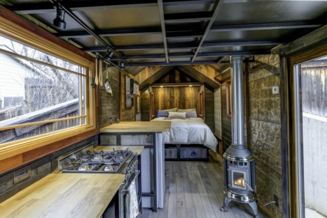 Earth and Sky palace, earth and sky tiny home, sophisticated tiny homes, luxury tiny homes, compact spaces, space-saving furniture, tiny homes for sale, unique tiny spaces, unique tiny homes, interior design tiny homes, flexible furniture, home design, tiny home design
