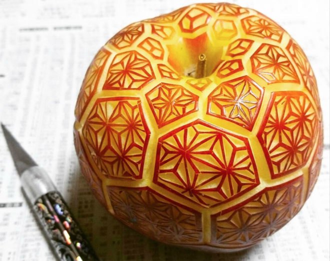 Gaku, apple art, art from food, food