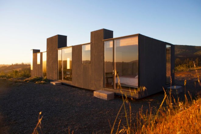 Leyda House, Ignacio Rojas Hirigoyen, Alfredo Gonzalez Briceño, architecture, design, homes in chile, timber homes, timber-clad structures, wooden homes, wood floors, wood ceilings, minimalist design, chilean architecture, chilean homes, leyda valley,