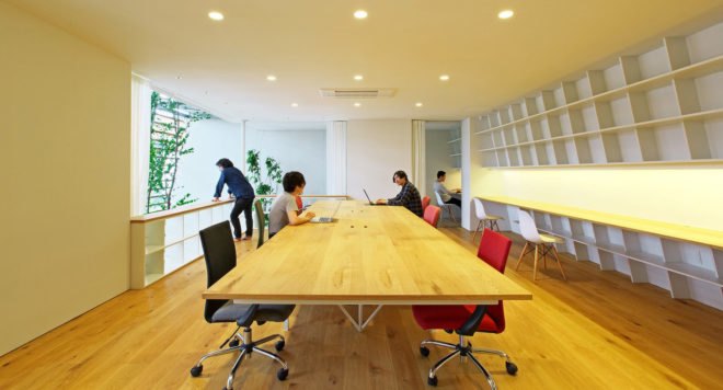 Wow! Sta., Takeru Shoji Architects, multipurpose architecture, mixed-use, wooden louvers, commercial architecture, Japan, indoor garden, suburbs, green architecture