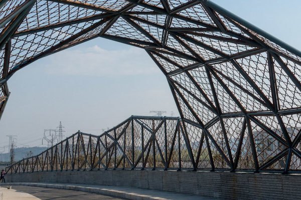 Wuxi Harbor Bridge by Mimesis Architecture Studio, bamboo bridge, bamboo bridge in Dingshu Town, carbonized bamboo, carbonized bamboo bridge, bamboo formwork