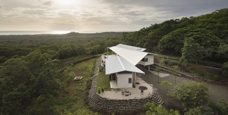 Casa Pájaro de Plata, OS Arquitectura, John Osborne, jungle, infinity pool, viewing platform, green architecture, wood, marble, natural stone, panoramic views