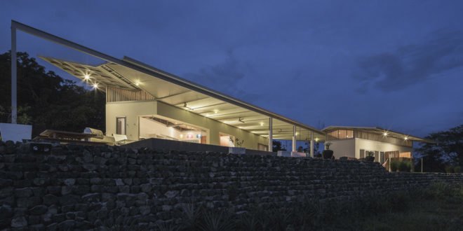Casa Pájaro de Plata, OS Arquitectura, John Osborne, jungle, infinity pool, viewing platform, green architecture, wood, marble, natural stone, panoramic views