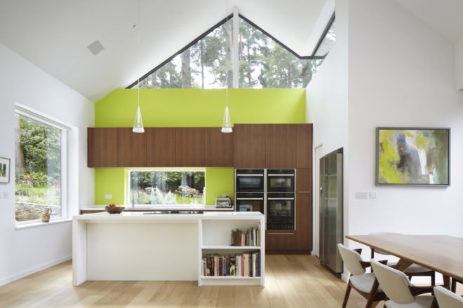 House in the Woods by alma-nac, House in the Woods in England, prefabricated housing, prefab contemporary home, SIPs architecture, SIP prefab home,