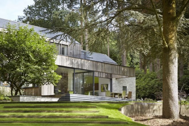 House in the Woods by alma-nac, House in the Woods in England, prefabricated housing, prefab contemporary home, SIPs architecture, SIP prefab home,